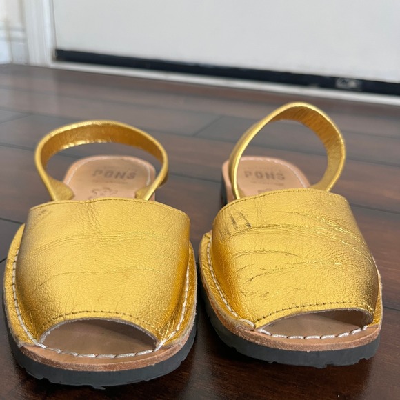 Pons Avarcas Classic Style Metallic Gold Slingback Sandals Women's size 8 - Picture 6 of 12